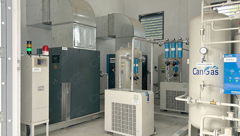 What are the requirements for infrastructure in the PSA medical oxygen room.JPG
