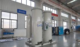 Is the operation of a PSA nitrogen generator complicated?